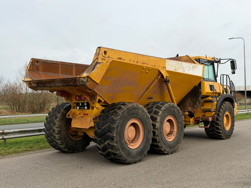 BELL B30E - Knickgelenkter Dumper: das Bild 5 BELL B30E - Knickgelenkter Dumper: das Bild 5