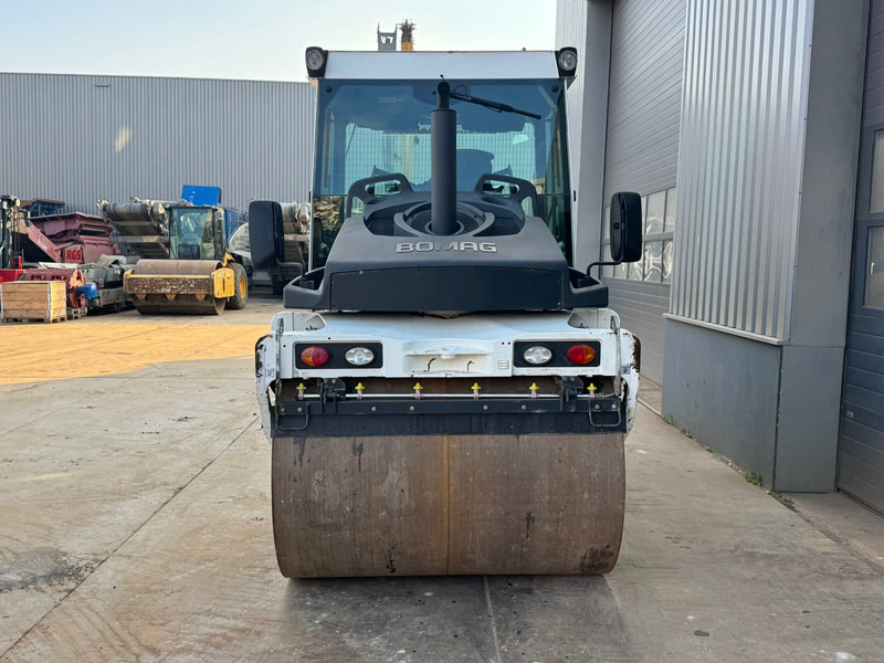 Bomag BW174 AP-4 AM - Walzen: das Bild 4 Bomag BW174 AP-4 AM - Walzen: das Bild 4