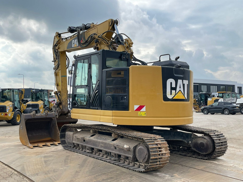 Caterpillar 325F LCR - Kettenbagger: das Bild 3 Caterpillar 325F LCR - Kettenbagger: das Bild 3