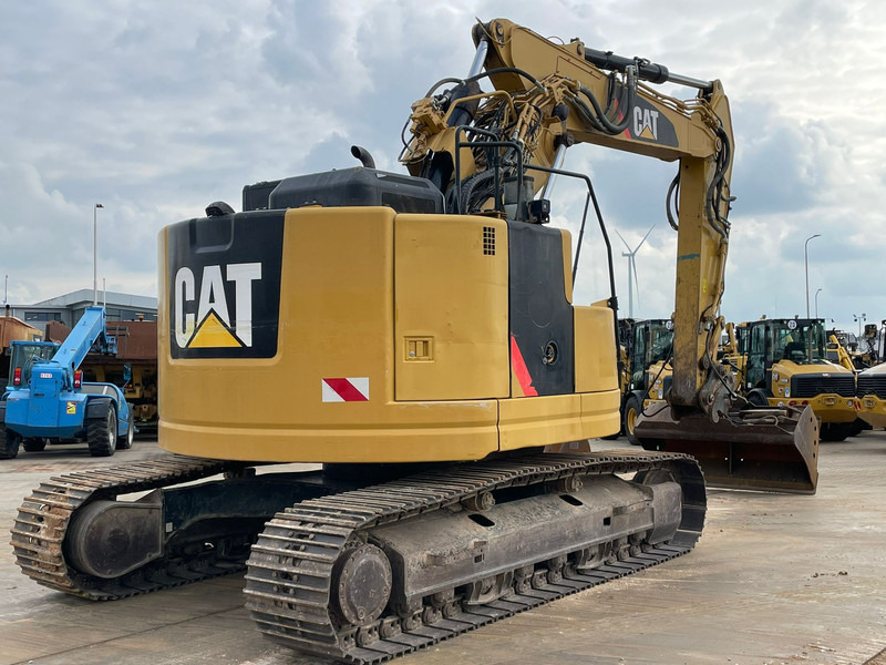 Caterpillar 325F LCR - Kettenbagger: das Bild 5 Caterpillar 325F LCR - Kettenbagger: das Bild 5