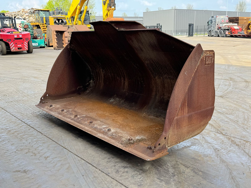 Caterpillar 966M Bucket 4.4 m3 - Schaufel: das Bild 1 Caterpillar 966M Bucket 4.4 m3 - Schaufel: das Bild 1