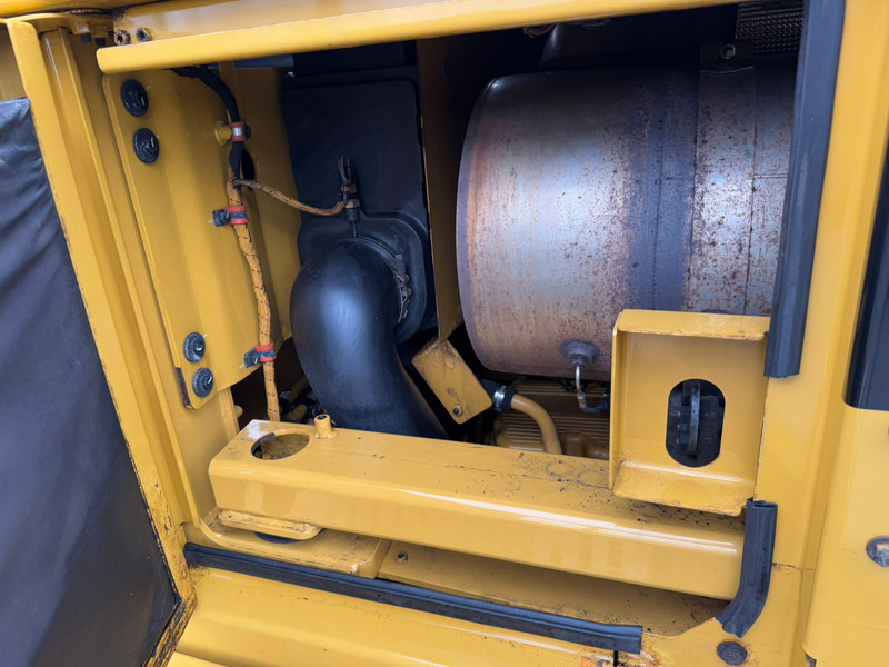 Radlader Caterpillar 988K: das Bild 17
