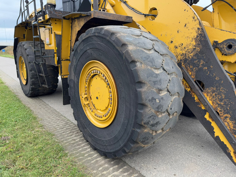 Radlader Caterpillar 988K: das Bild 11
