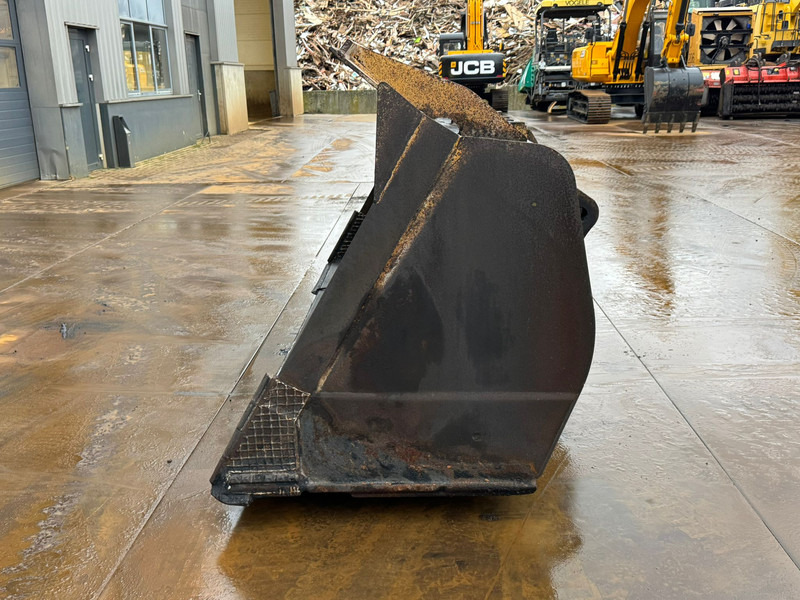 Caterpillar Bucket CAT 980 - Schaufel: das Bild 2 Caterpillar Bucket CAT 980 - Schaufel: das Bild 2