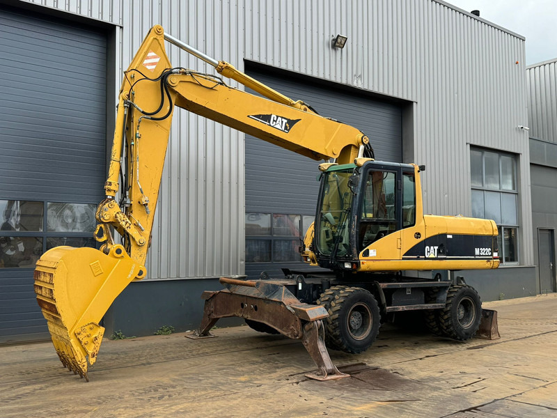 Caterpillar M322C - Hydraulic stabilizers / VA Triple boom / CE-certified, - Mobilbagger: das Bild 2 Caterpillar M322C - Hydraulic stabilizers / VA Triple boom / CE-certified, - Mobilbagger: das Bild 2