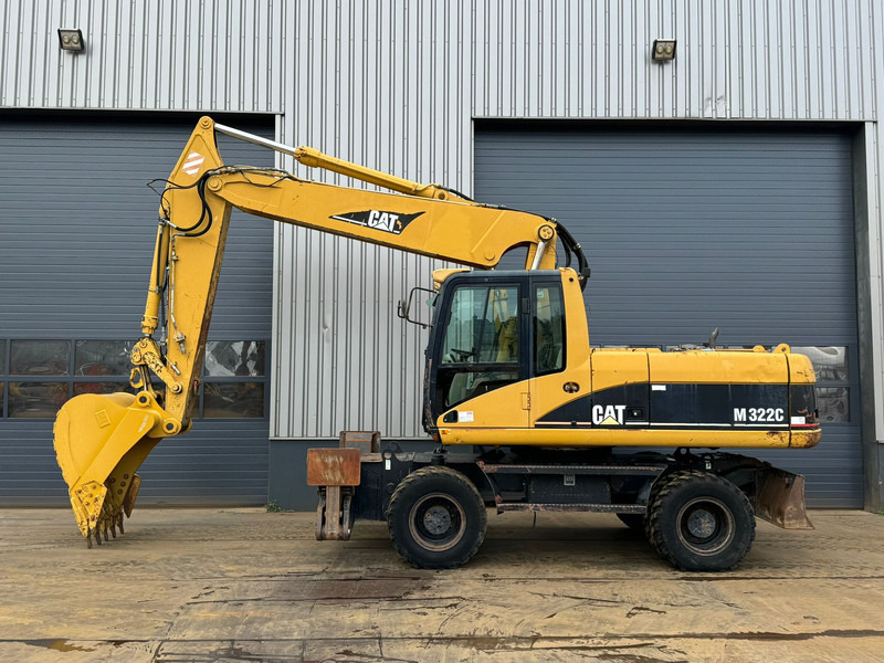 Caterpillar M322C - Hydraulic stabilizers / VA Triple boom / CE-certified, - Mobilbagger: das Bild 5 Caterpillar M322C - Hydraulic stabilizers / VA Triple boom / CE-certified, - Mobilbagger: das Bild 5