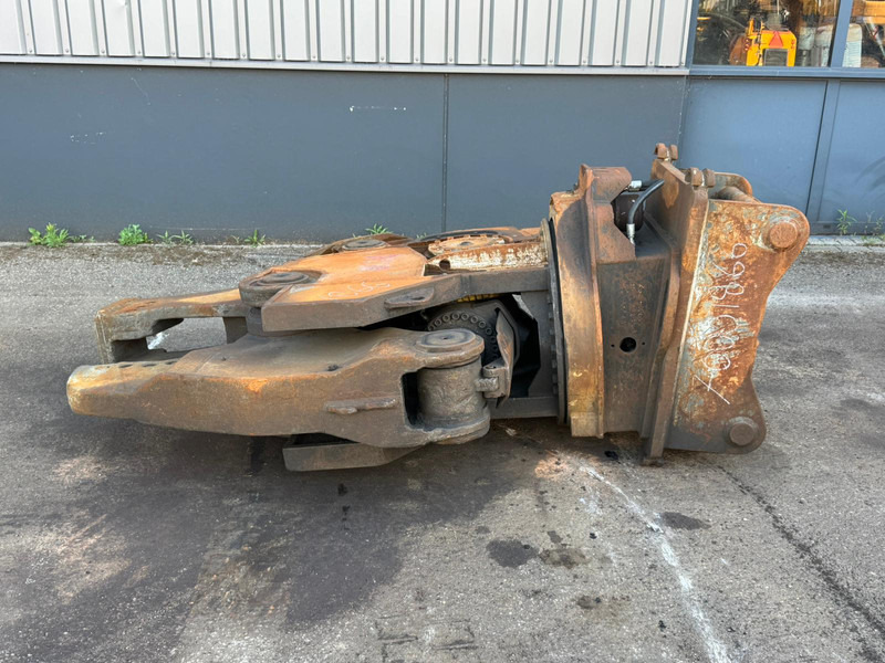 Caterpillar MP20S/oq80 - Abbruchschere: das Bild 2 Caterpillar MP20S/oq80 - Abbruchschere: das Bild 2