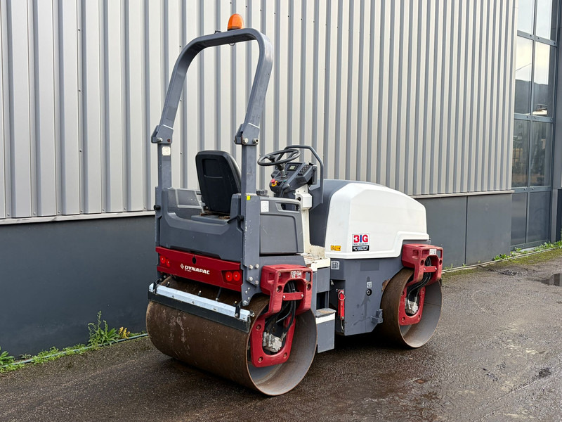 Dynapac CC1200 - Walzen: das Bild 5 Dynapac CC1200 - Walzen: das Bild 5