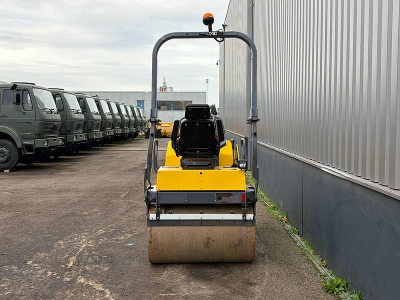 Dynapac CC1200 - Walzen: das Bild 4 Dynapac CC1200 - Walzen: das Bild 4