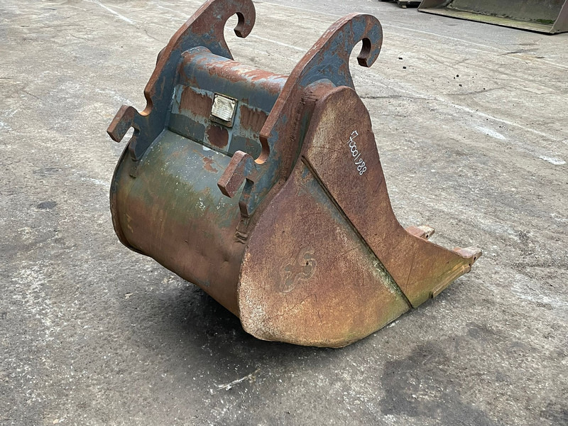 Eurosteel HG3-800 - Schaufel: das Bild 5 Eurosteel HG3-800 - Schaufel: das Bild 5