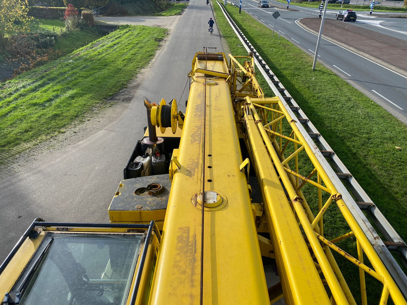 Liebherr LTM1055/1 – Leasing Liebherr LTM1055/1: das Bild 13 Liebherr LTM1055/1 – Leasing Liebherr LTM1055/1: das Bild 13