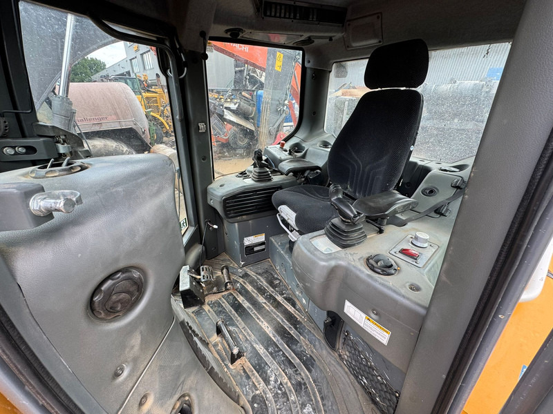 Liebherr PR736 LGP - Bulldozer: das Bild 3 Liebherr PR736 LGP - Bulldozer: das Bild 3