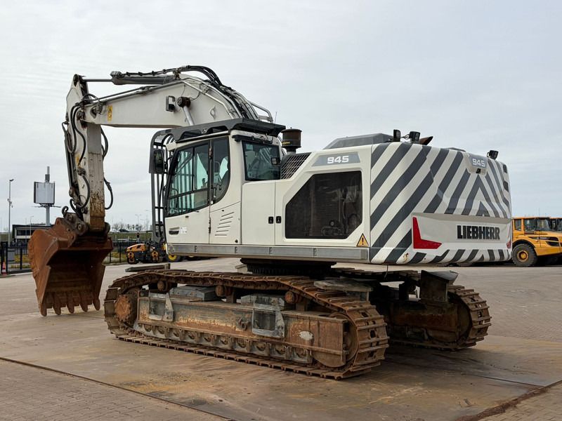 Liebherr R945 LCV (R944 / R946 / R950) - Kettenbagger: das Bild 3 Liebherr R945 LCV (R944 / R946 / R950) - Kettenbagger: das Bild 3