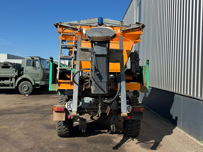 MERCEDESBENZ Unimog U1700 - Kehrmaschine: das Bild 4 MERCEDESBENZ Unimog U1700 - Kehrmaschine: das Bild 4