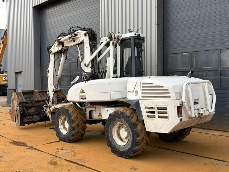 Mecalac 12MTX incl. 5 x bucket - Mobilbagger: das Bild 3 Mecalac 12MTX incl. 5 x bucket - Mobilbagger: das Bild 3