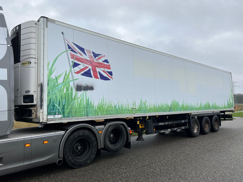 Schmitz Cargobull Carrier VECTOR 1550 - Kühlkoffer Auflieger: das Bild 1 Schmitz Cargobull Carrier VECTOR 1550 - Kühlkoffer Auflieger: das Bild 1