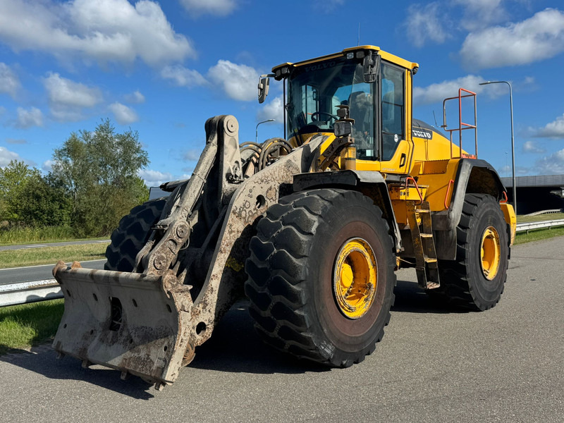 Volvo L220H - Radlader: das Bild 2 Volvo L220H - Radlader: das Bild 2