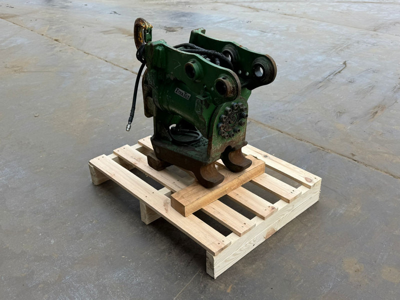 Powertilt Xtra Tilt CAT 302 - Schnellwechsler: das Bild 2 Powertilt Xtra Tilt CAT 302 - Schnellwechsler: das Bild 2