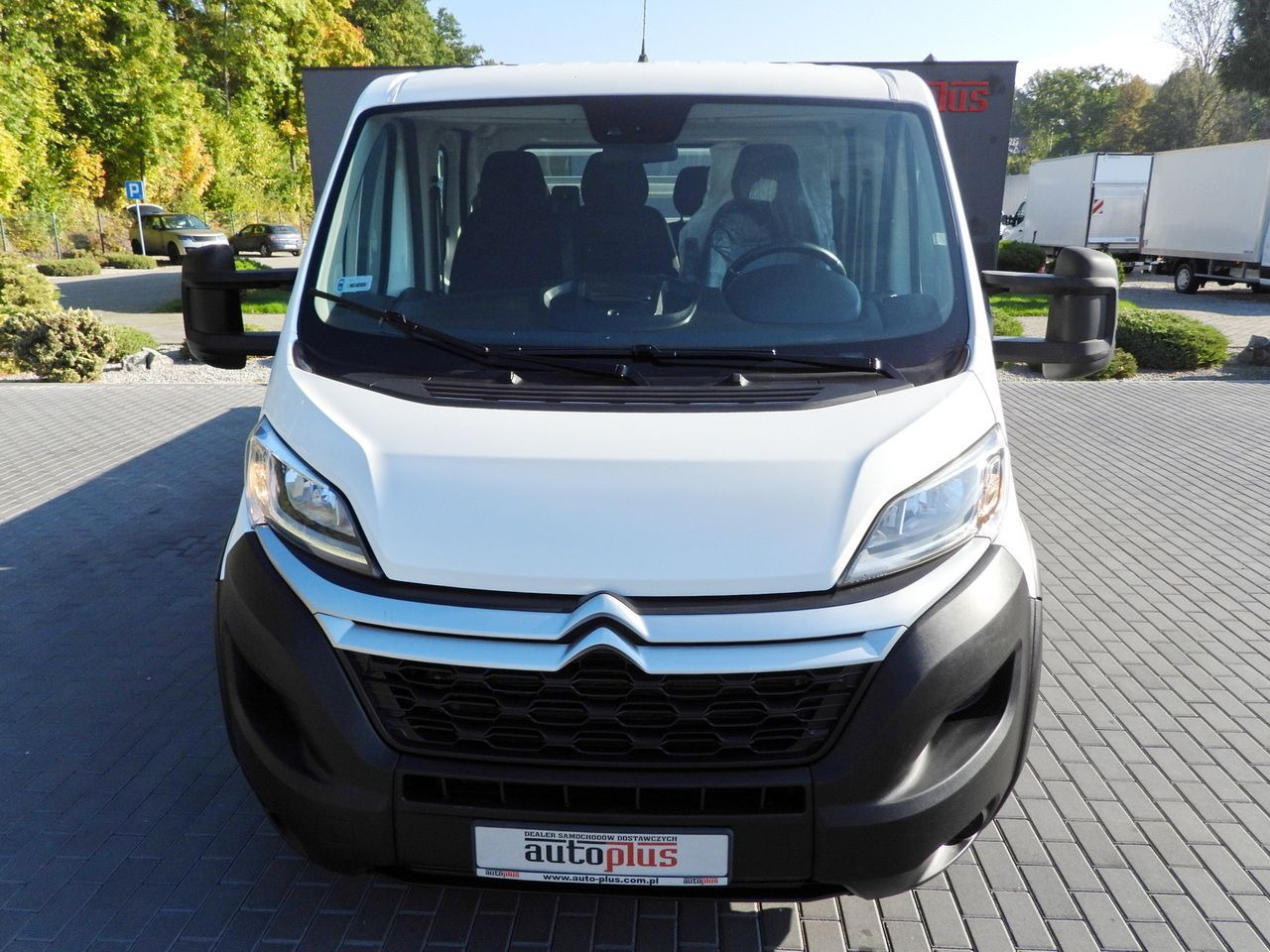 CITROEN JUMPER STAKE BODY DOUBLE CABIN DOKA 7 SEATS PNEUMATICS AIR CONDITIONING 140HP - Pritsche Transporter: das Bild 5 CITROEN JUMPER STAKE BODY DOUBLE CABIN DOKA 7 SEATS PNEUMATICS AIR CONDITIONING 140HP - Pritsche Transporter: das Bild 5