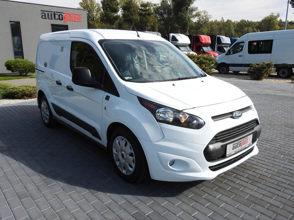 Ford TRANSIT CONNECT KASTENWAGEN TEMPOMAT NAVIGATION - Kleintransporter: das Bild 4 Ford TRANSIT CONNECT KASTENWAGEN TEMPOMAT NAVIGATION - Kleintransporter: das Bild 4