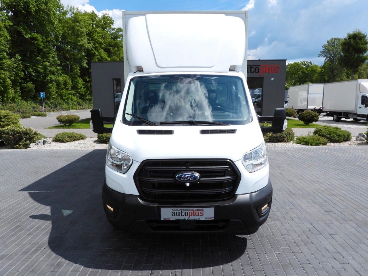 Ford TRANSIT KOFFER AUFZUG 8 PALETTEN TEMPOMAT - Koffer Transporter: das Bild 5 Ford TRANSIT KOFFER AUFZUG 8 PALETTEN TEMPOMAT - Koffer Transporter: das Bild 5