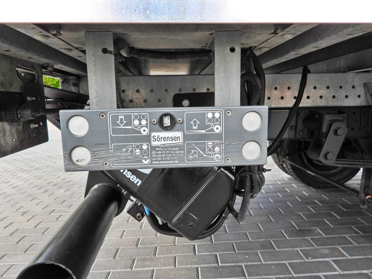 Koffer Transporter IVECO DAILY 35C16 BOX LIFT 8 PALLETS CRUISE CONTROL TWIN WHEELS AIR CONDITIONING  160HP: das Bild 22