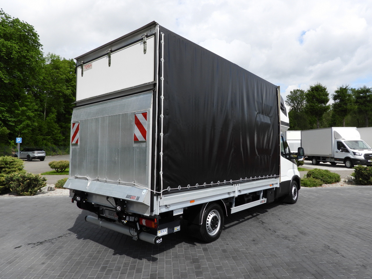 IVECO DAILY 35S18 TARPAULIN LIFT 8 PALLETS WEBASTO CRUISE CONTROL AIR CONDITIONING 180HP - Planen Transporter: das Bild 3 IVECO DAILY 35S18 TARPAULIN LIFT 8 PALLETS WEBASTO CRUISE CONTROL AIR CONDITIONING 180HP - Planen Transporter: das Bild 3