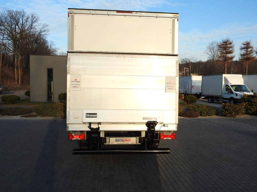Iveco DAILY 35S16 KOFFER AUFZUG 8 PALETTEN TEMPOMAT  – Leasing Iveco DAILY 35S16 KOFFER AUFZUG 8 PALETTEN TEMPOMAT: das Bild 10