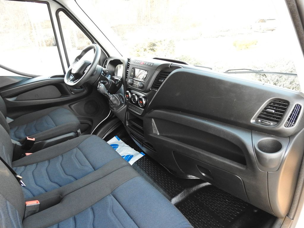 Iveco DAILY 35S16 KOFFER AUFZUG 8 PALETTEN TEMPOMAT  – Leasing Iveco DAILY 35S16 KOFFER AUFZUG 8 PALETTEN TEMPOMAT: das Bild 29