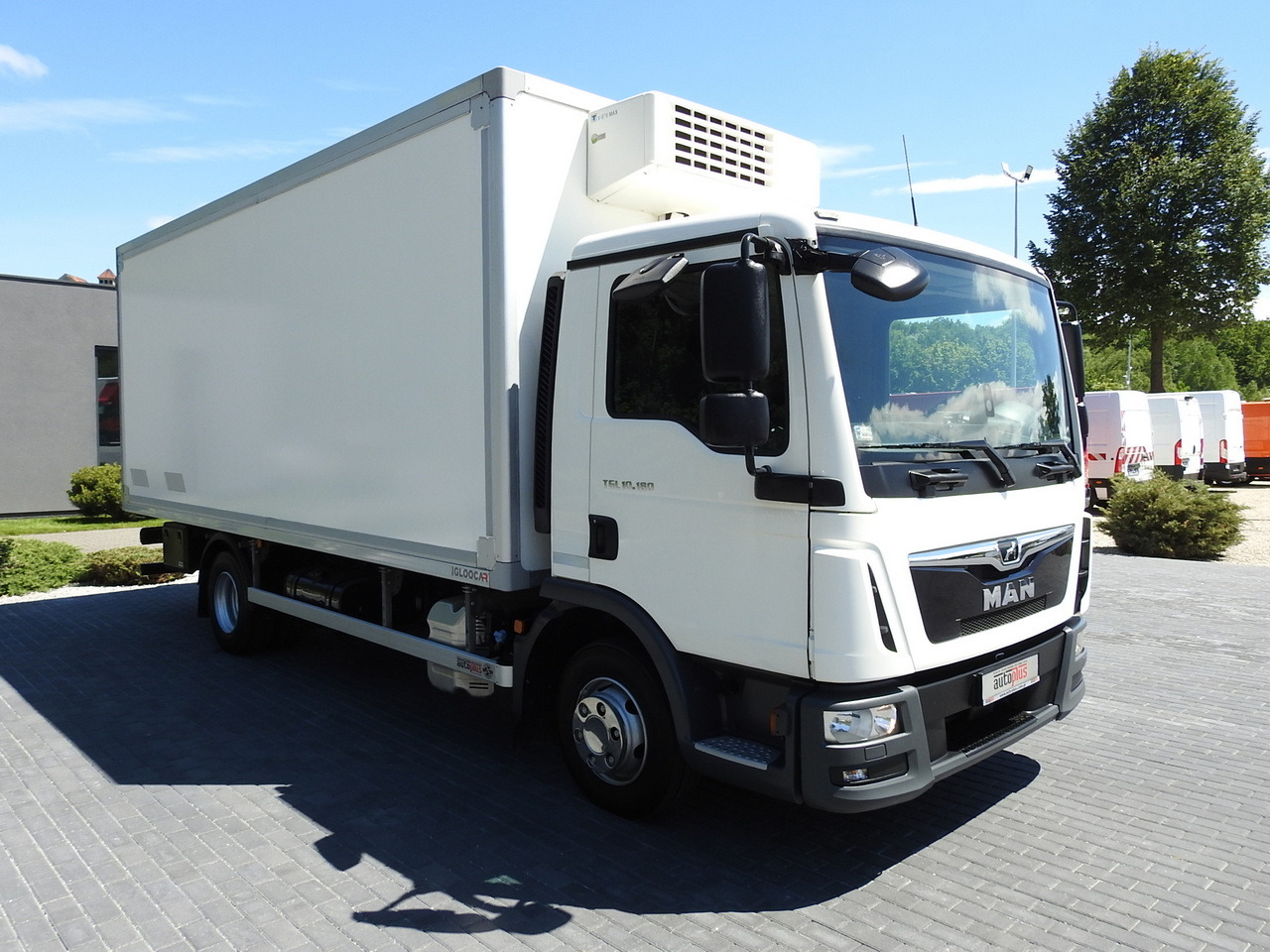 MAN TGL 10.180 REGRIGERATOR BOX -20*C 11 PALLETS POWER SUPPLY 230V AIR CONDITIONING PNEUMATICS TWIN WHEELS 180HP - Kühlkoffer LKW: das Bild 4 MAN TGL 10.180 REGRIGERATOR BOX -20*C 11 PALLETS POWER SUPPLY 230V AIR CONDITIONING PNEUMATICS TWIN WHEELS 180HP - Kühlkoffer LKW: das Bild 4