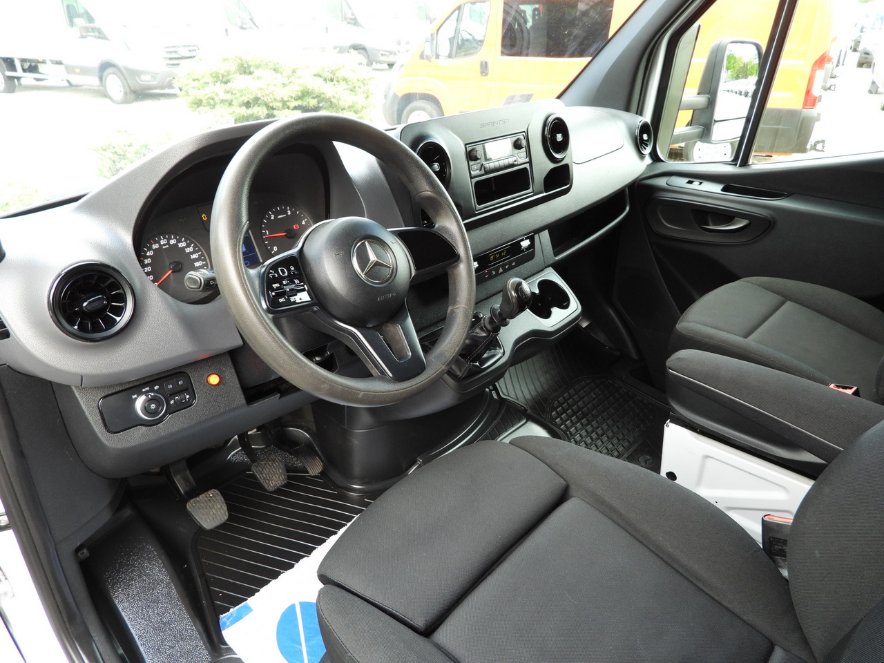 MERCEDES SPRINTER 316 TARPAULIN LIFT 10 PALLETS WEBASTO CRUISE CONTROL PNEUMATICS AIR CONDITIONING 160HP - Planen Transporter: das Bild 2 MERCEDES SPRINTER 316 TARPAULIN LIFT 10 PALLETS WEBASTO CRUISE CONTROL PNEUMATICS AIR CONDITIONING 160HP - Planen Transporter: das Bild 2