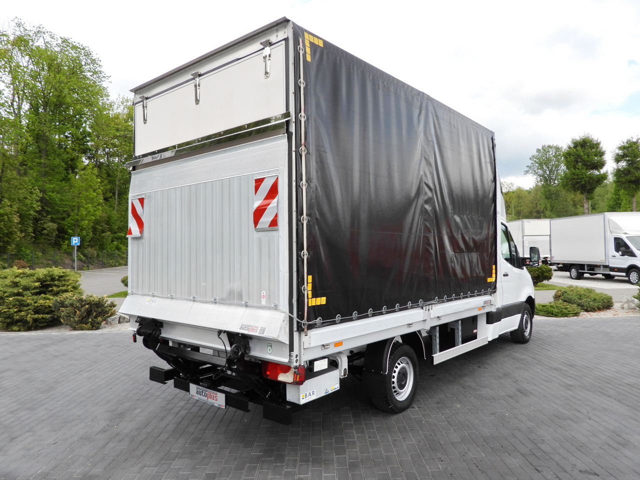 MERCEDES SPRINTER 316 TARPAULIN LIFT 8 PALLETS WEBASTO CRUISE CONTROL AIR CONDITIONING 160HP - Planen Transporter: das Bild 3 MERCEDES SPRINTER 316 TARPAULIN LIFT 8 PALLETS WEBASTO CRUISE CONTROL AIR CONDITIONING 160HP - Planen Transporter: das Bild 3