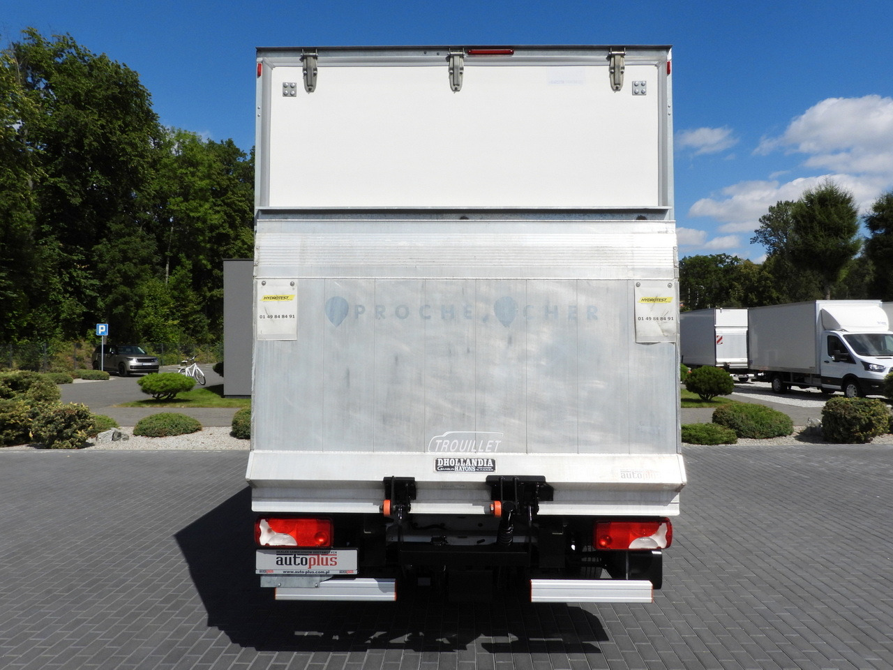 Koffer Transporter MERCEDES SPRINTER 514 BOX LIFT 8 PALLETS CRUISE CONTROL TWIN WHEELS AIR CONDITIONING 140HP: das Bild 10 Koffer Transporter MERCEDES SPRINTER 514 BOX LIFT 8 PALLETS CRUISE CONTROL TWIN WHEELS AIR CONDITIONING 140HP: das Bild 10