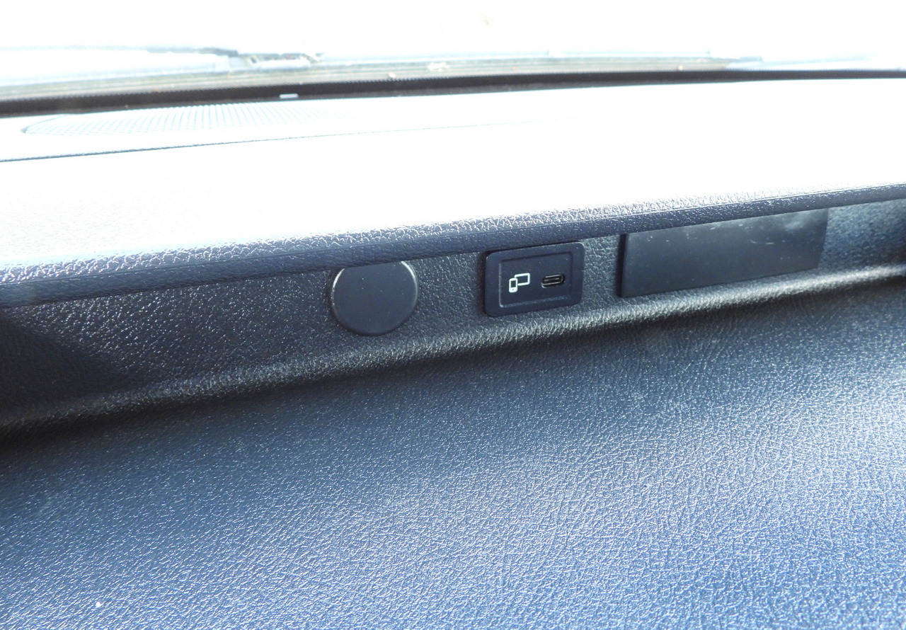 Koffer Transporter MERCEDES SPRINTER 514 BOX LIFT 8 PALLETS CRUISE CONTROL TWIN WHEELS AIR CONDITIONING 140HP: das Bild 35 Koffer Transporter MERCEDES SPRINTER 514 BOX LIFT 8 PALLETS CRUISE CONTROL TWIN WHEELS AIR CONDITIONING 140HP: das Bild 35