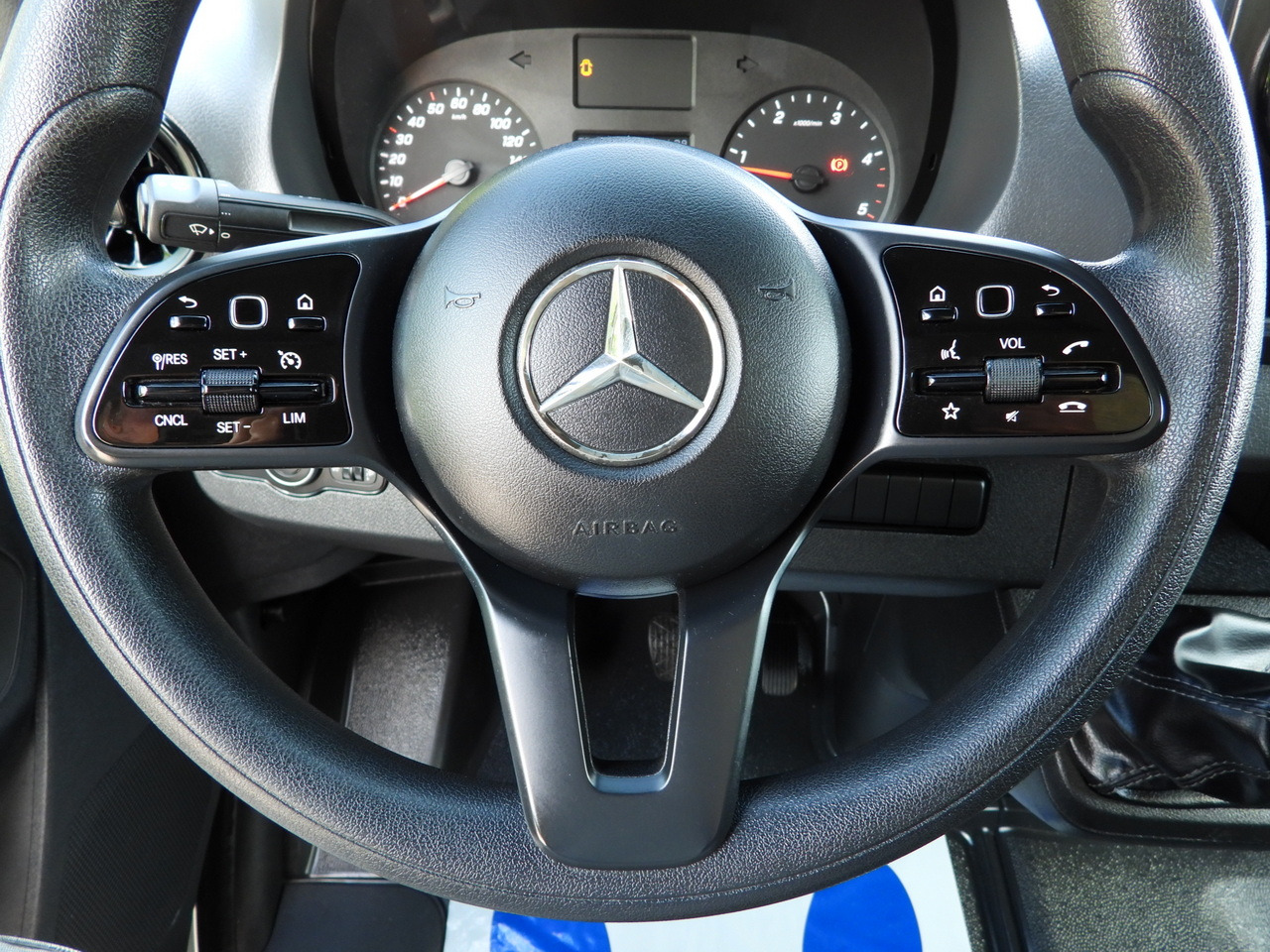 Koffer Transporter MERCEDES SPRINTER 514 BOX LIFT 8 PALLETS CRUISE CONTROL TWIN WHEELS AIR CONDITIONING 140HP: das Bild 27 Koffer Transporter MERCEDES SPRINTER 514 BOX LIFT 8 PALLETS CRUISE CONTROL TWIN WHEELS AIR CONDITIONING 140HP: das Bild 27