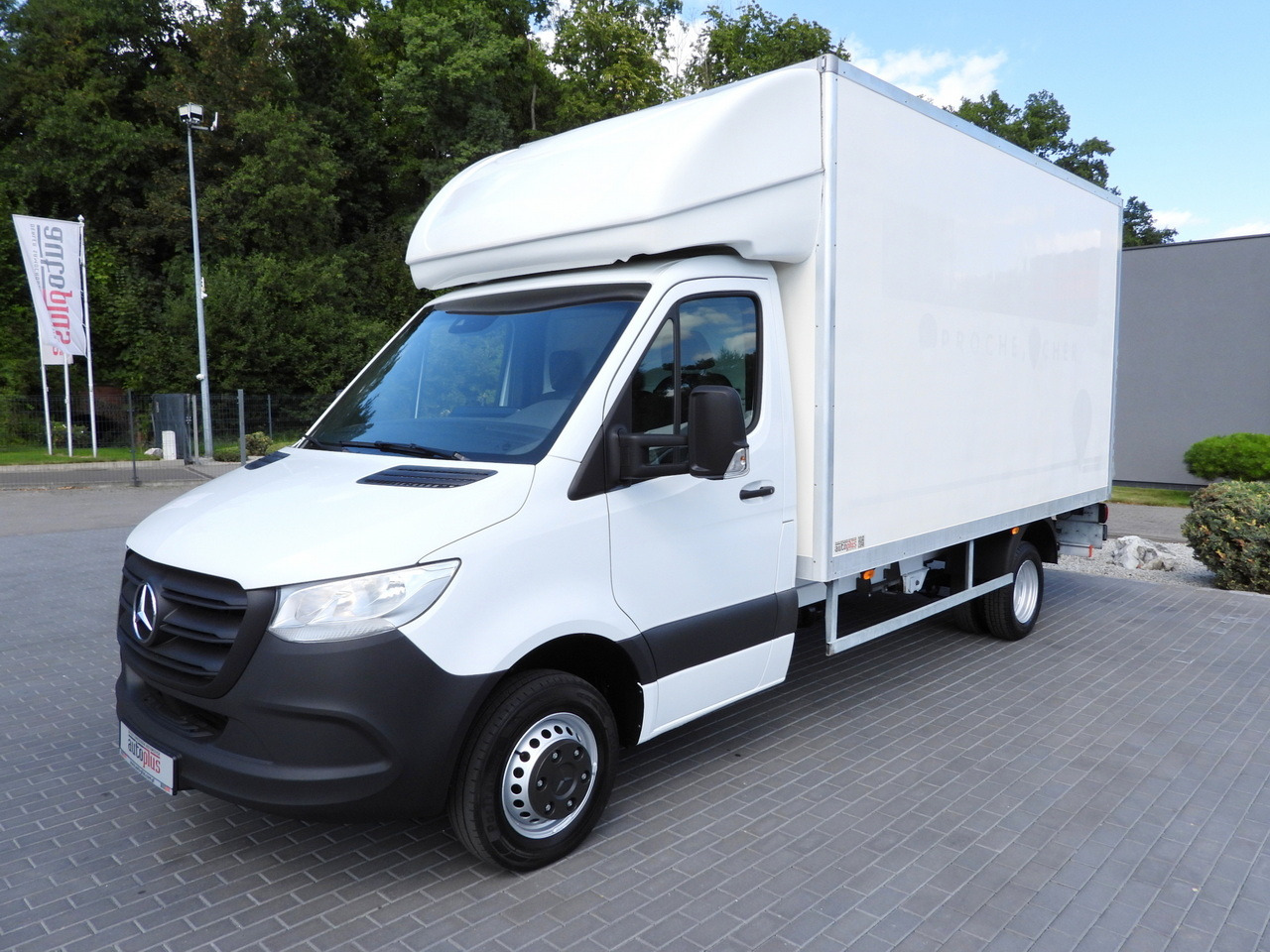 Koffer Transporter MERCEDES SPRINTER 514 BOX LIFT 8 PALLETS CRUISE CONTROL TWIN WHEELS AIR CONDITIONING 140HP: das Bild 6 Koffer Transporter MERCEDES SPRINTER 514 BOX LIFT 8 PALLETS CRUISE CONTROL TWIN WHEELS AIR CONDITIONING 140HP: das Bild 6