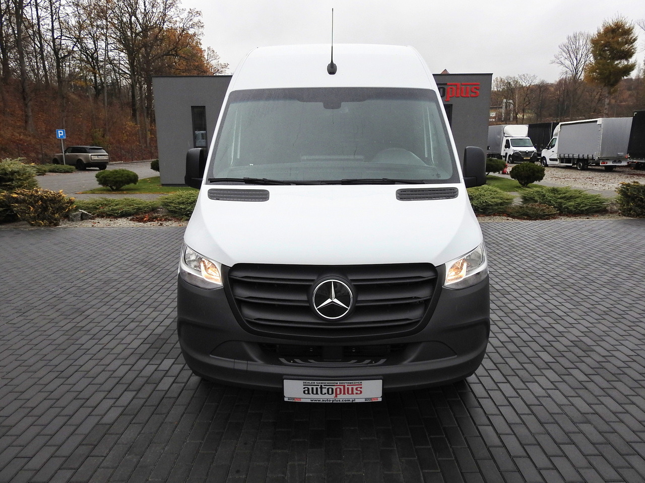 MERCEDES eSprinter NEW ELECTRIC VAN AUTOMATIC TRANSMISSION GUARANTEE 95HP - Kastenwagen, Elektro-Transporter: das Bild 5 MERCEDES eSprinter NEW ELECTRIC VAN AUTOMATIC TRANSMISSION GUARANTEE 95HP - Kastenwagen, Elektro-Transporter: das Bild 5