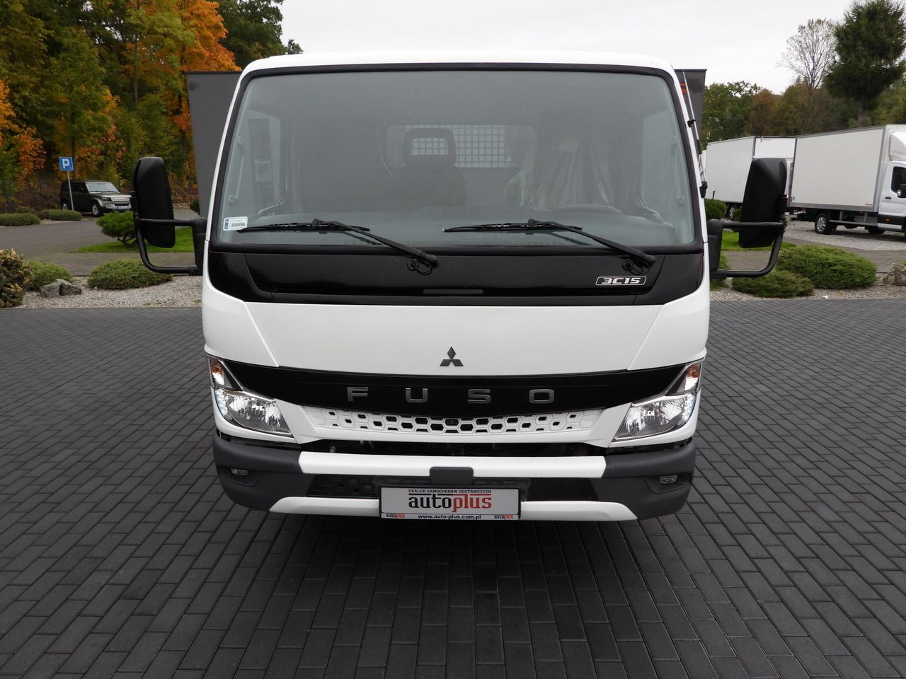 MITSUBISHI CANTER FUSO 3C15 THREE-WAY TIPPER 3 SEATS LED LIGHTS TWIN WHEELS 150HP - Kipper Transporter: das Bild 5 MITSUBISHI CANTER FUSO 3C15 THREE-WAY TIPPER 3 SEATS LED LIGHTS TWIN WHEELS 150HP - Kipper Transporter: das Bild 5