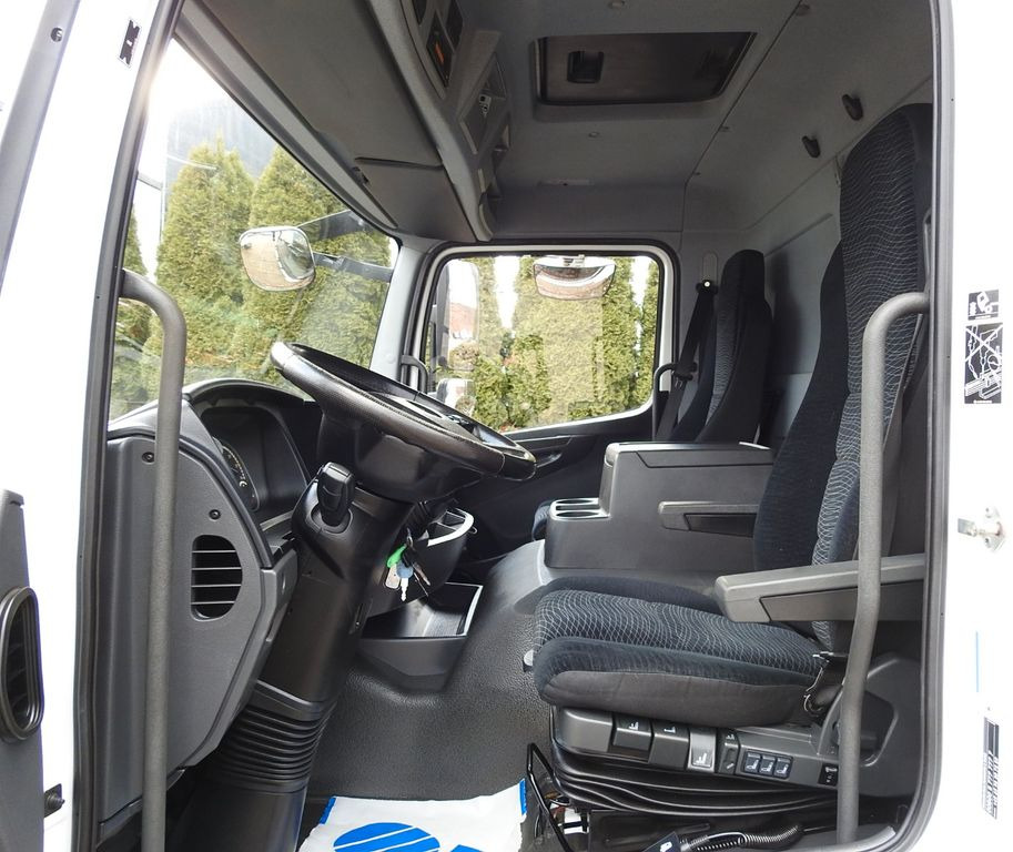 Koffer LKW Mercedes-Benz ATEGO 12.24 KOFFER 18 PALETTEN AUFZUG: das Bild 23