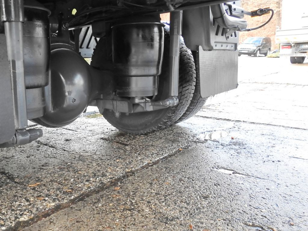 Koffer LKW Mercedes-Benz ATEGO 12.24 KOFFER 18 PALETTEN AUFZUG: das Bild 17