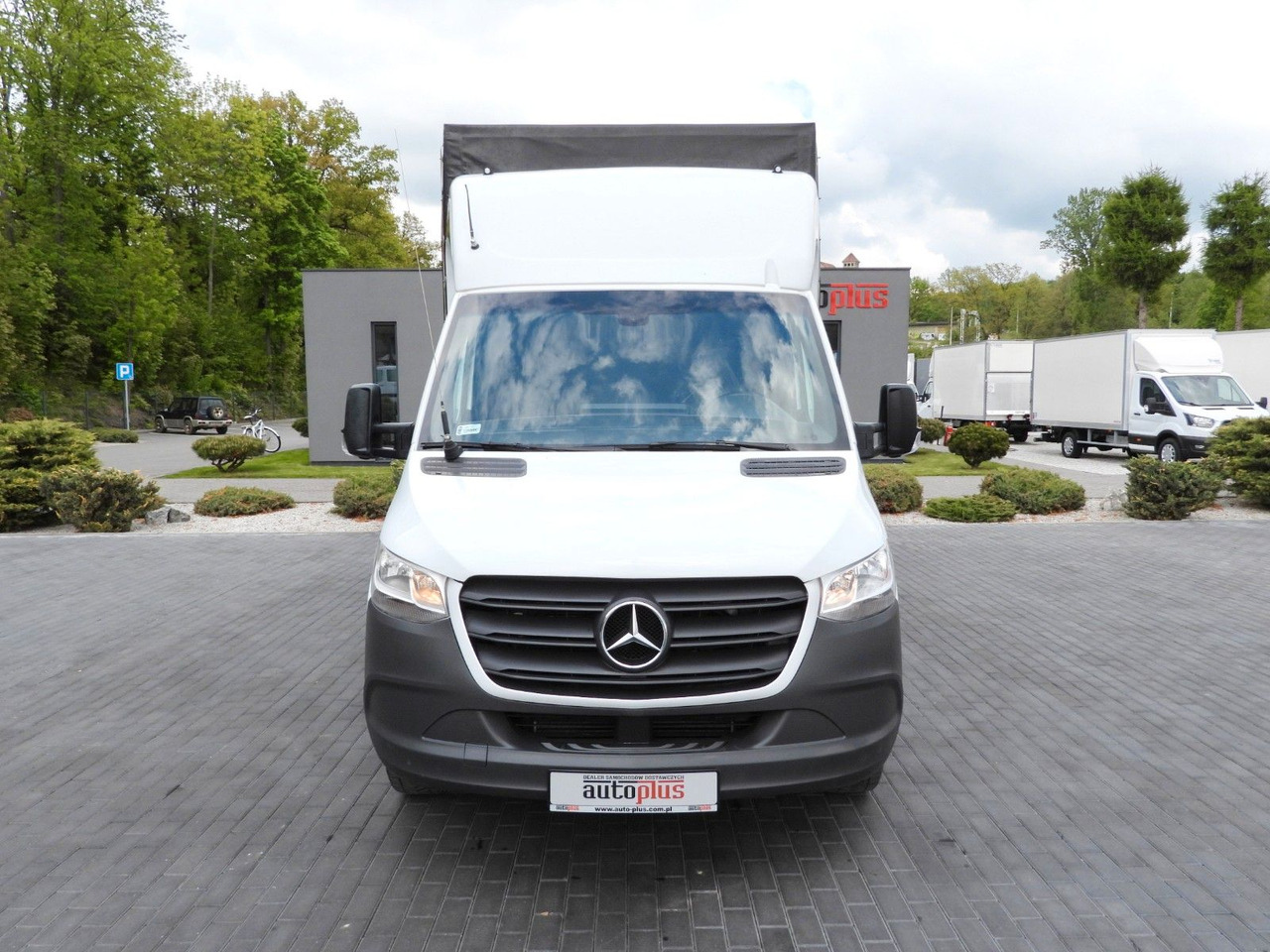Mercedes-Benz SPRINTER 316 PRITSCHE PLANE AUFZUG 8 PALETTEN - Planen Transporter, Transporter mit Doppelkabine: das Bild 5 Mercedes-Benz SPRINTER 316 PRITSCHE PLANE AUFZUG 8 PALETTEN - Planen Transporter, Transporter mit Doppelkabine: das Bild 5