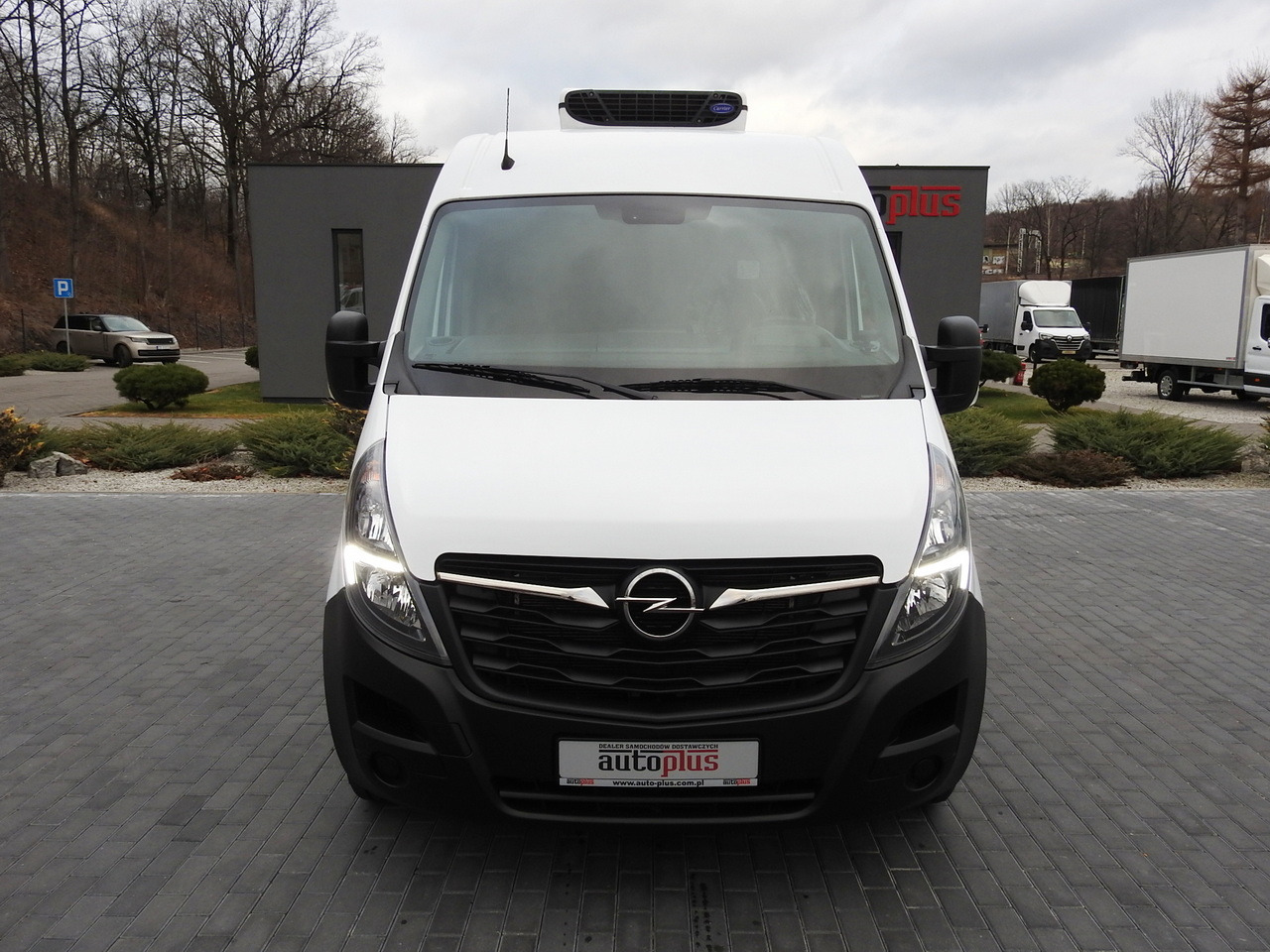 OPEL MOVANO REFRIGERATOR VAN 0*C CRUISE CONTROL NAVIGATION AIR CONDITIONING LED LIGHTS 150HP - Kühltransporter: das Bild 5 OPEL MOVANO REFRIGERATOR VAN 0*C CRUISE CONTROL NAVIGATION AIR CONDITIONING LED LIGHTS 150HP - Kühltransporter: das Bild 5