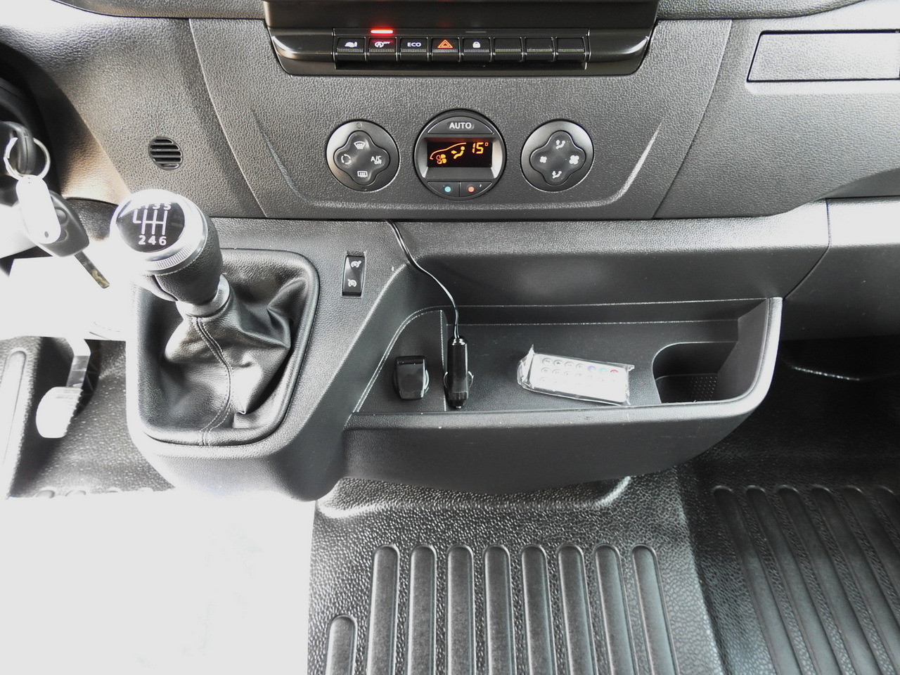 Planen Transporter OPEL MOVANO TARPAULIN 8 PALLETS WEBASTO CRUISE CONTROL AIR CONDITIONING LED LIGHTS PNEUMATICS  165HP: das Bild 46