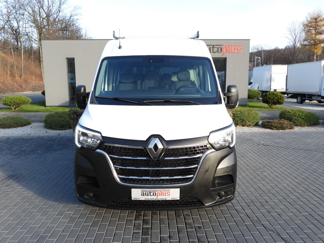RENAULT MASTER BOX DELIVERY VAN 7 SEATS CRUISE CONTROL NAVIGATION LED LIGHTS AIR CONDITIONING 180HP - Kastenwagen: das Bild 5 RENAULT MASTER BOX DELIVERY VAN 7 SEATS CRUISE CONTROL NAVIGATION LED LIGHTS AIR CONDITIONING 180HP - Kastenwagen: das Bild 5