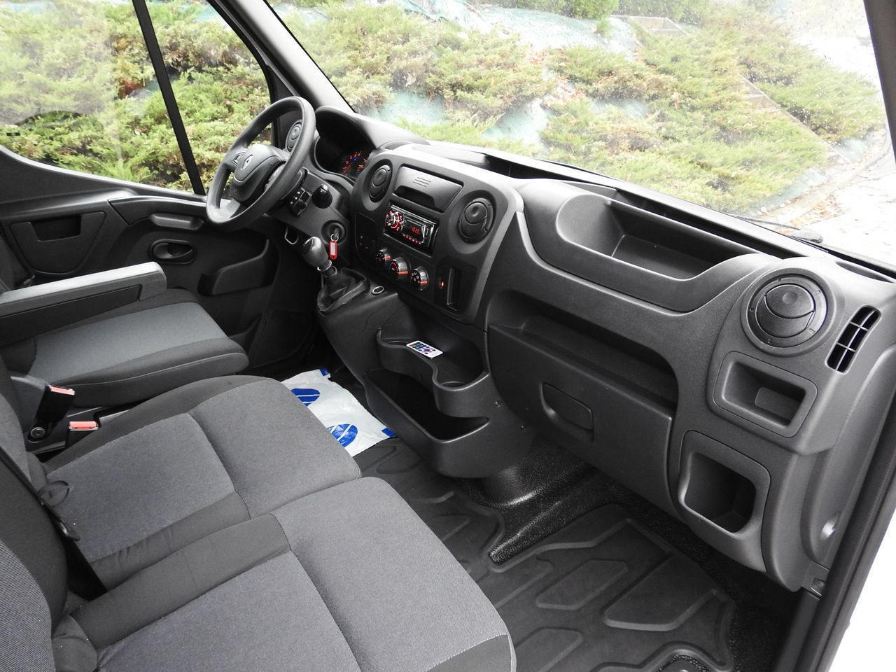 Planen Transporter RENAULT MASTER: das Bild 37 Planen Transporter RENAULT MASTER: das Bild 37