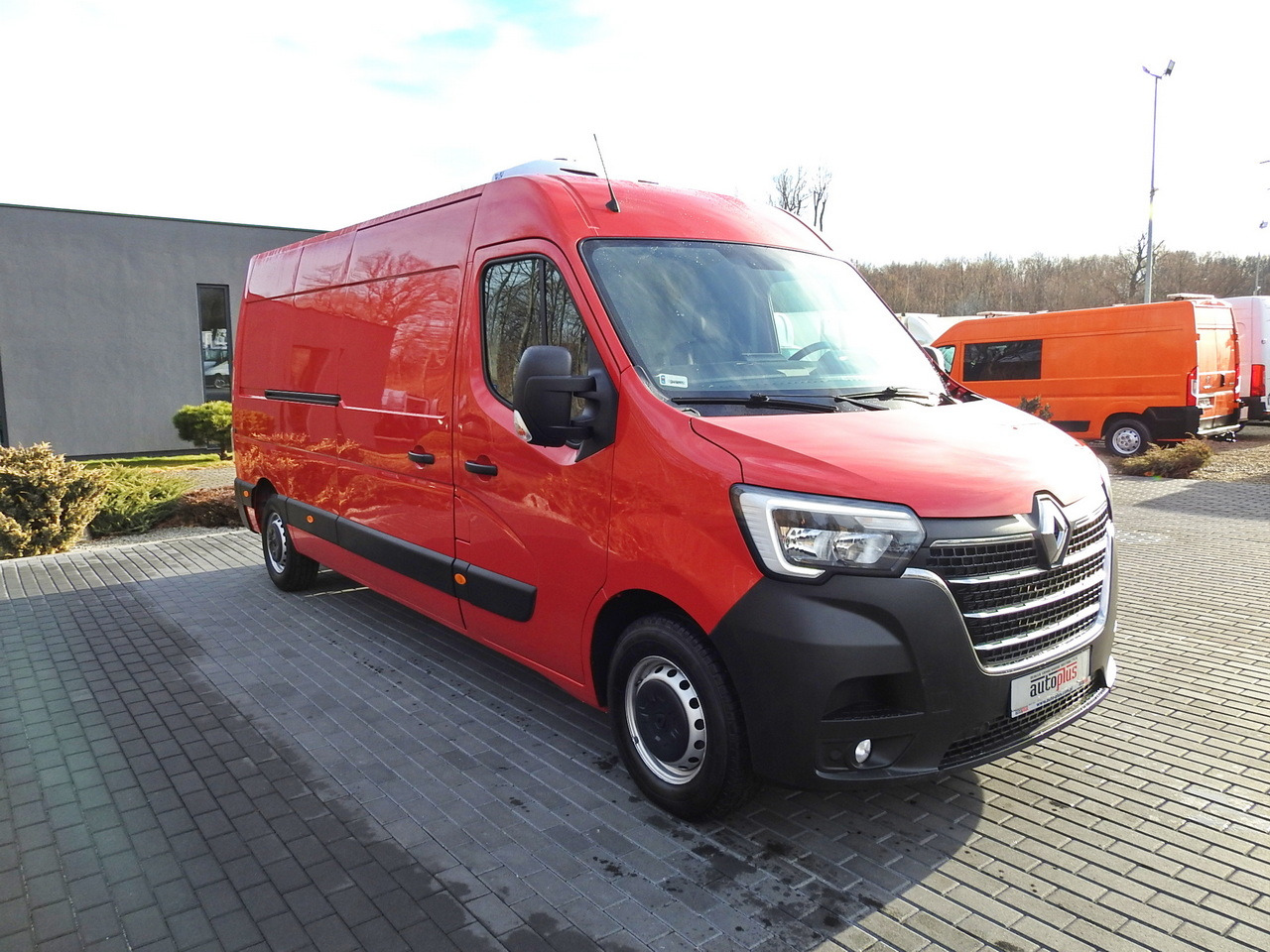 RENAULT MASTER REFRIGERATOR VAN 1*C CRUISE CONTROL AIR CONDITIONING LED LIGHTS 135HP - Kühltransporter: das Bild 4 RENAULT MASTER REFRIGERATOR VAN 1*C CRUISE CONTROL AIR CONDITIONING LED LIGHTS 135HP - Kühltransporter: das Bild 4