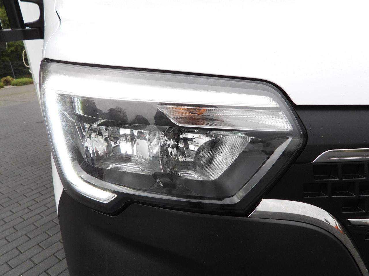 Planen Transporter RENAULT MASTER TARPAULIN 12 PALLETS WEBASTO CRUISE CONTROL NAVIGATION LED LIGHTS PNEUMATICS AIR CONDITIONING 165HP: das Bild 20 Planen Transporter RENAULT MASTER TARPAULIN 12 PALLETS WEBASTO CRUISE CONTROL NAVIGATION LED LIGHTS PNEUMATICS AIR CONDITIONING 165HP: das Bild 20