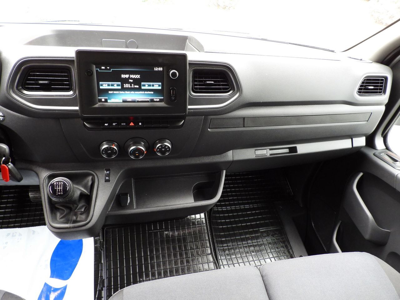 Planen Transporter RENAULT MASTER TARPAULIN 12 PALLETS WEBASTO CRUISE CONTROL NAVIGATION LED LIGHTS PNEUMATICS AIR CONDITIONING 165HP: das Bild 32 Planen Transporter RENAULT MASTER TARPAULIN 12 PALLETS WEBASTO CRUISE CONTROL NAVIGATION LED LIGHTS PNEUMATICS AIR CONDITIONING 165HP: das Bild 32