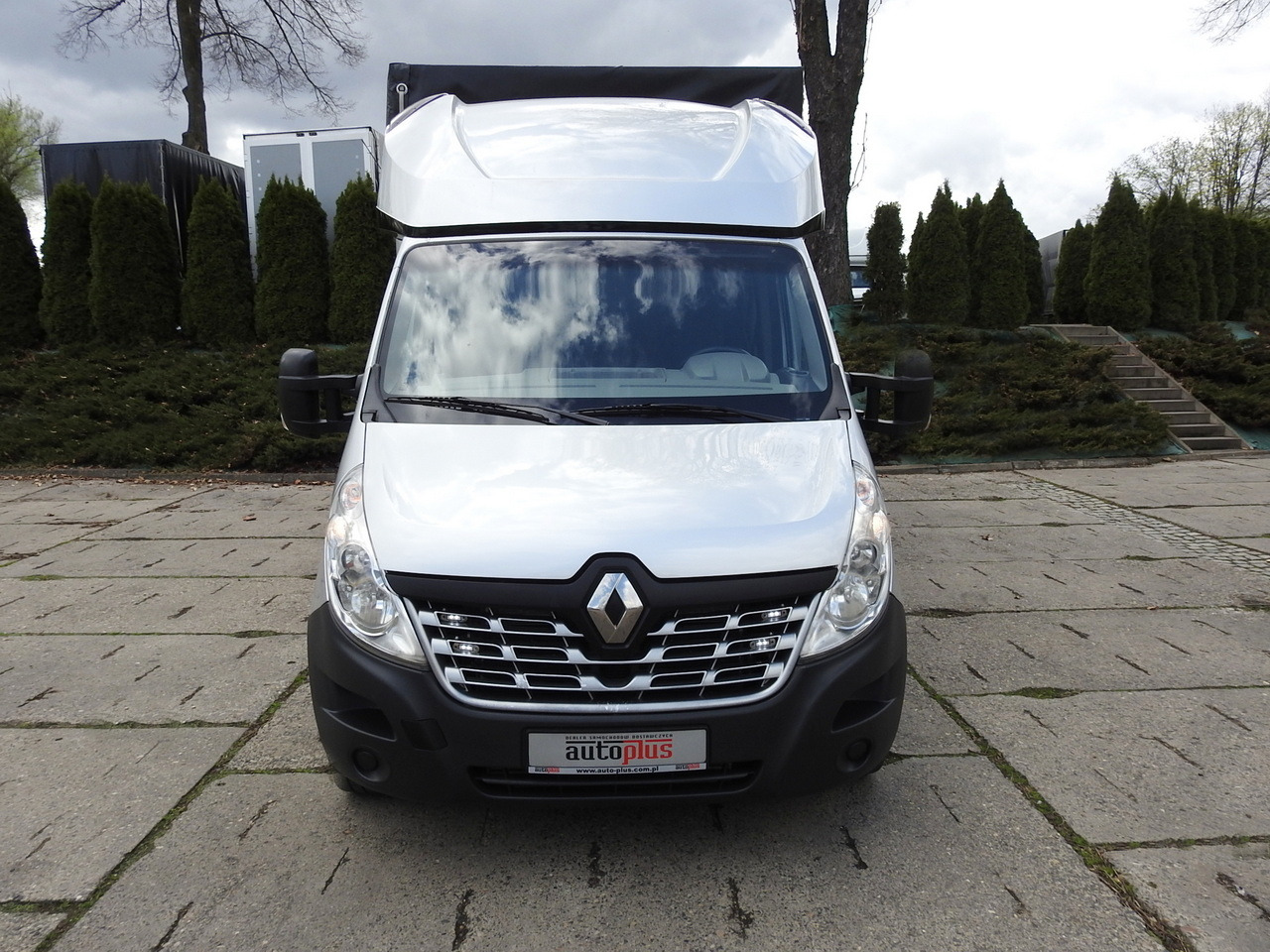 RENAULT MASTER TARPAULIN 8 PALLETS WEBASTO CRUISE CONTROL NAVIGATION AIR CONDITIONING PNEUMATICS 170HP - Planen Transporter: das Bild 5 RENAULT MASTER TARPAULIN 8 PALLETS WEBASTO CRUISE CONTROL NAVIGATION AIR CONDITIONING PNEUMATICS 170HP - Planen Transporter: das Bild 5