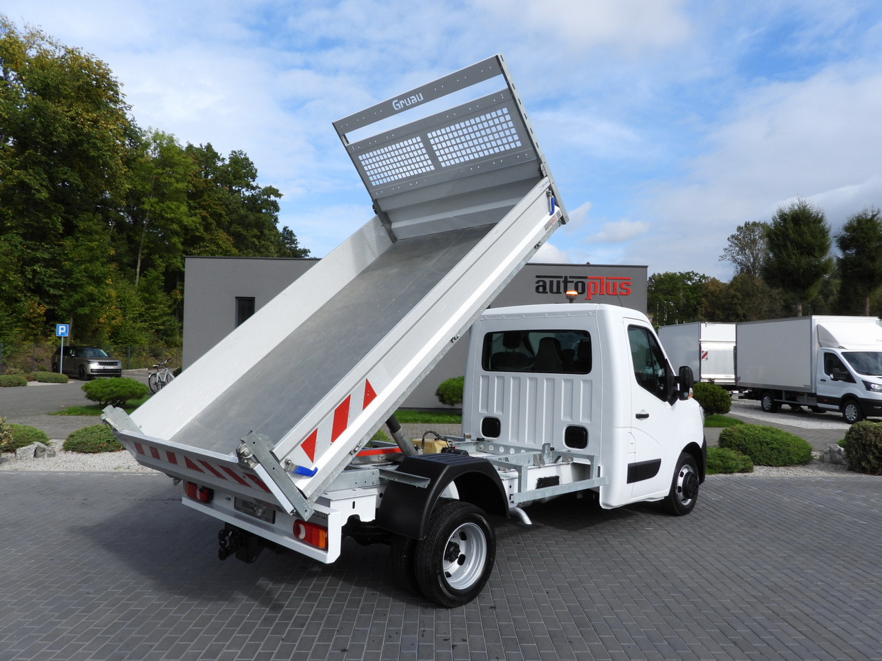 RENAULT MASTER TIPPER CRUISE CONTROL LED LIGHTS TWIN WHEELS AIR CONDITIONING 130HP - Kipper Transporter: das Bild 4 RENAULT MASTER TIPPER CRUISE CONTROL LED LIGHTS TWIN WHEELS AIR CONDITIONING 130HP - Kipper Transporter: das Bild 4